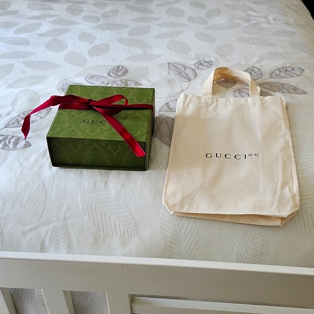 Gucci Green Gift Box